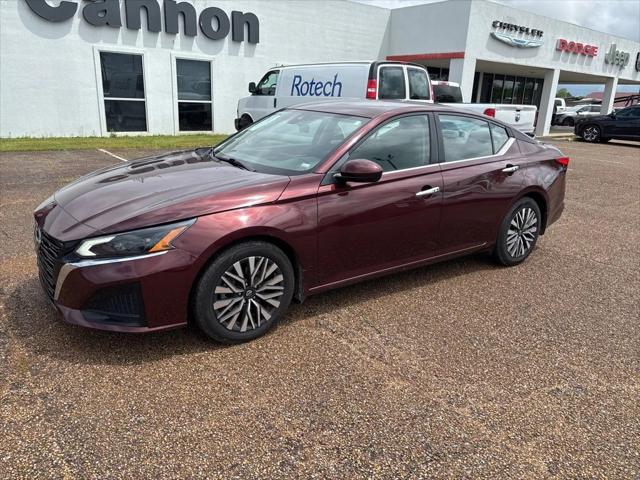 2023 Nissan Altima SV FWD