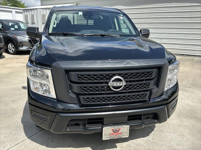 2023 Nissan TITAN Crew Cab S 4x2