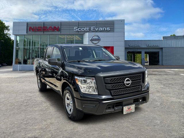 2023 Nissan TITAN Crew Cab S 4x2