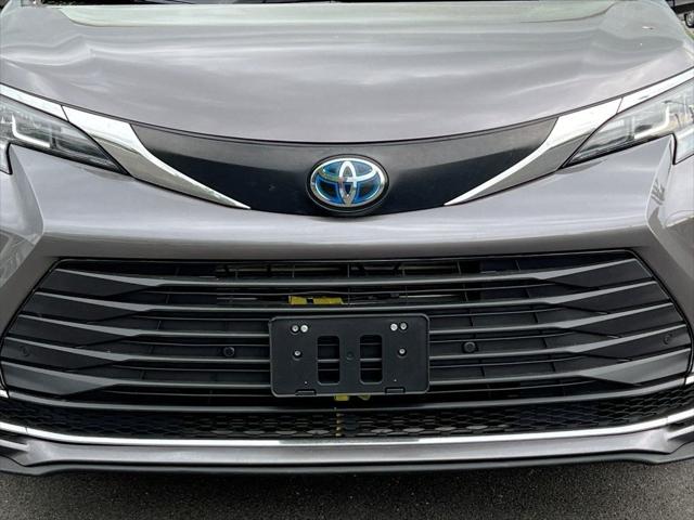 2021 Toyota Sienna XLE