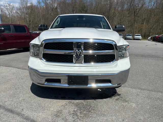 2023 RAM 1500 Classic SLT Crew Cab 4x4 57 Box