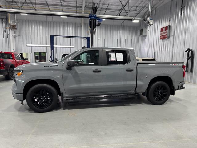 2024 Chevrolet Silverado 1500 4WD Crew Cab Short Bed Custom