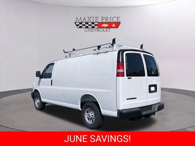 2025 Chevrolet Express Cargo Van RWD 2500 Regular Wheelbase WT