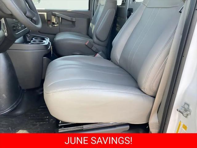 2025 Chevrolet Express Cargo Van RWD 2500 Regular Wheelbase WT