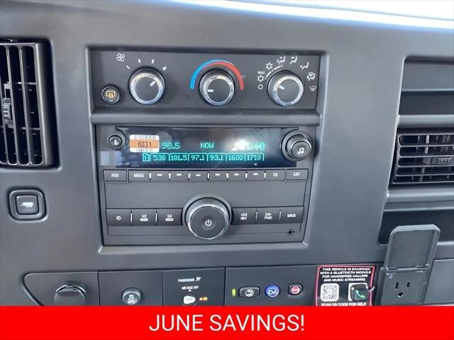 2025 Chevrolet Express Cargo Van RWD 2500 Regular Wheelbase WT
