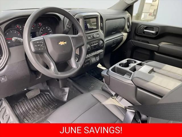2025 Chevrolet Silverado 3500HD Work Truck