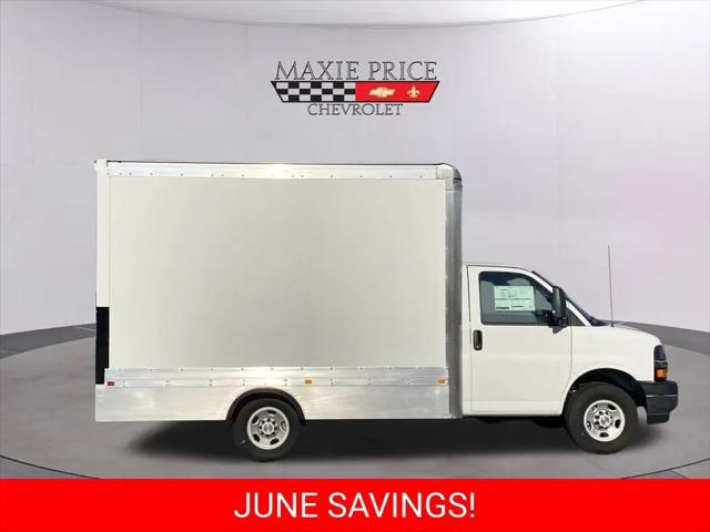 2024 Chevrolet Express Cutaway Work Van