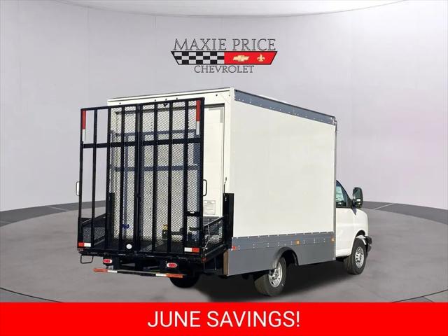 2024 Chevrolet Express Cutaway Work Van