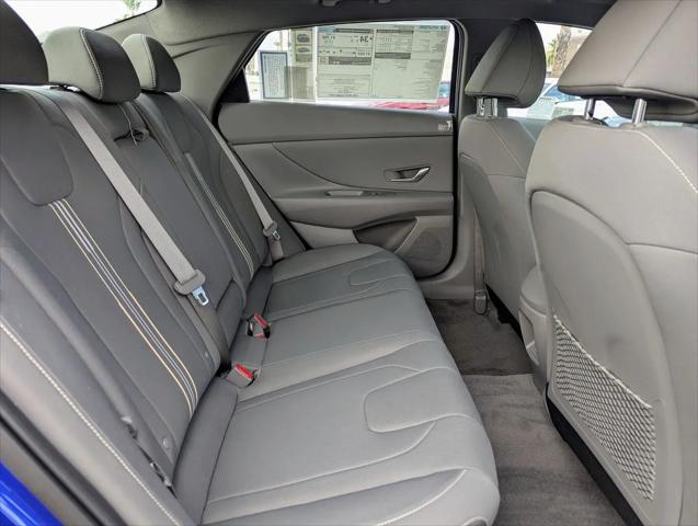 2025 Hyundai Elantra SEL Convenience