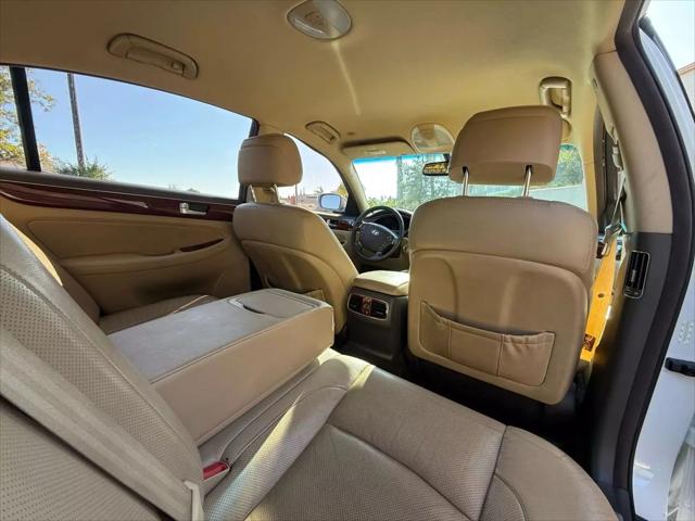 2012 Hyundai Genesis 3.8