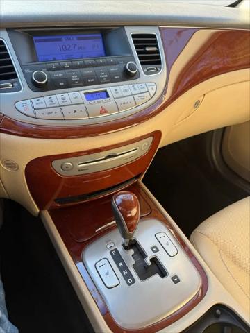 2012 Hyundai Genesis 3.8