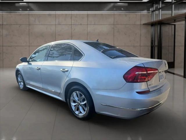 2016 Volkswagen Passat 1.8T S