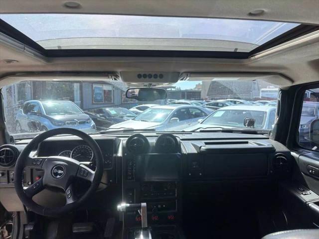 2005 HUMMER H2 Base
