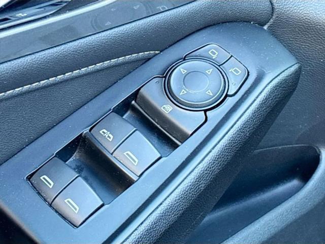 2023 Chevrolet Traverse AWD LT Leather