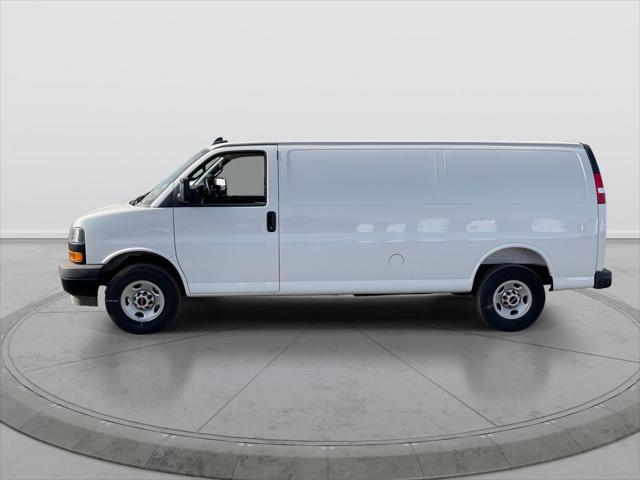 2025 GMC Savana Cargo RWD 2500 Extended Wheelbase Work Van