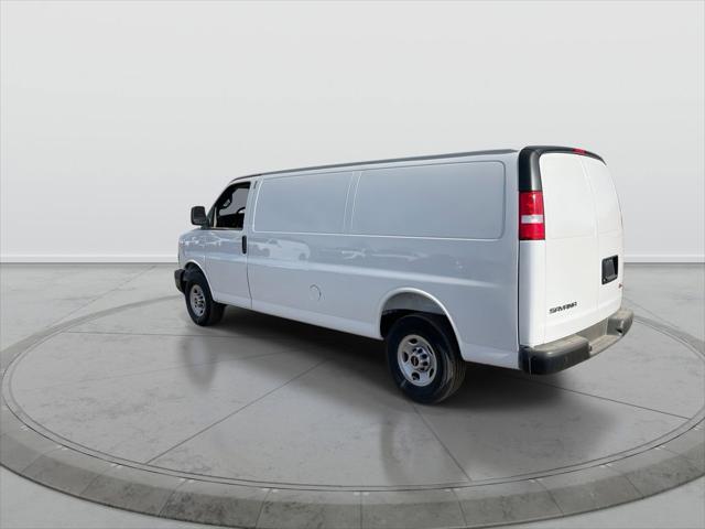 2025 GMC Savana Cargo RWD 2500 Extended Wheelbase Work Van