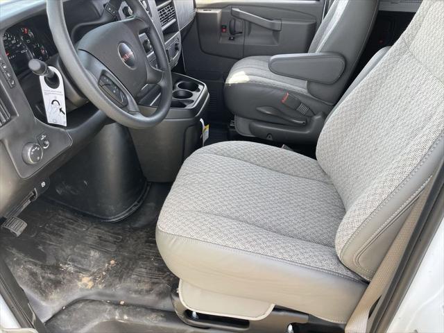 2025 GMC Savana Cargo RWD 2500 Extended Wheelbase Work Van