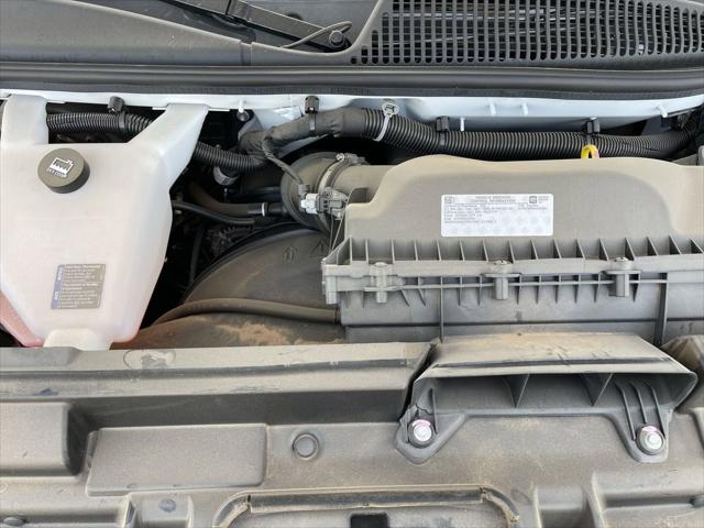 2025 GMC Savana Cargo RWD 2500 Extended Wheelbase Work Van