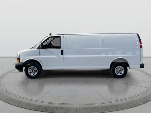 2025 GMC Savana Cargo RWD 2500 Extended Wheelbase Work Van