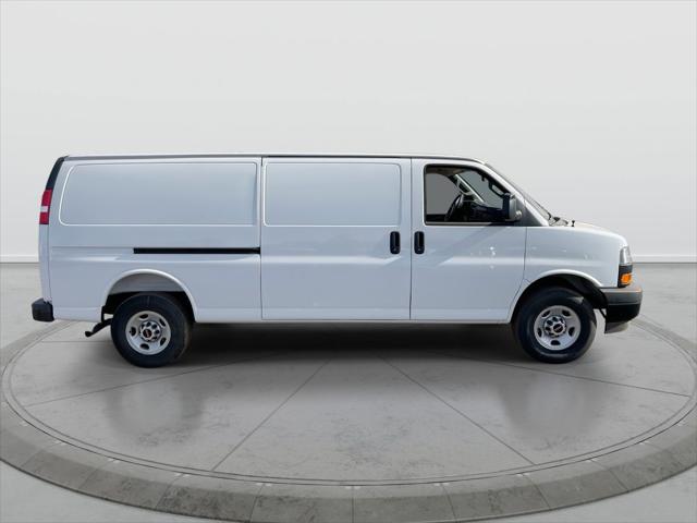 2025 GMC Savana Cargo RWD 2500 Extended Wheelbase Work Van