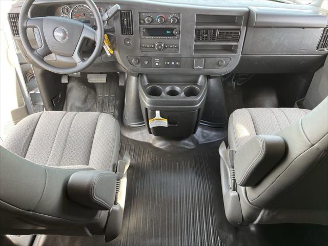 2025 GMC Savana Cargo RWD 2500 Extended Wheelbase Work Van