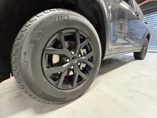 2025 Jeep Grand Cherokee Altitude 4x4