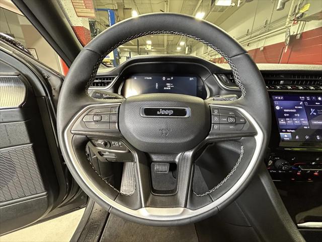 2025 Jeep Grand Cherokee Altitude 4x4
