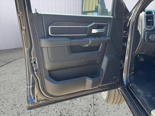 2025 Ram 2500 Big Horn Crew Cab 4x4 6'4" Box