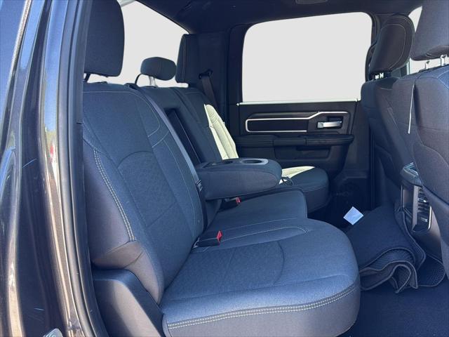 2025 Ram 2500 Big Horn Crew Cab 4x4 6'4" Box