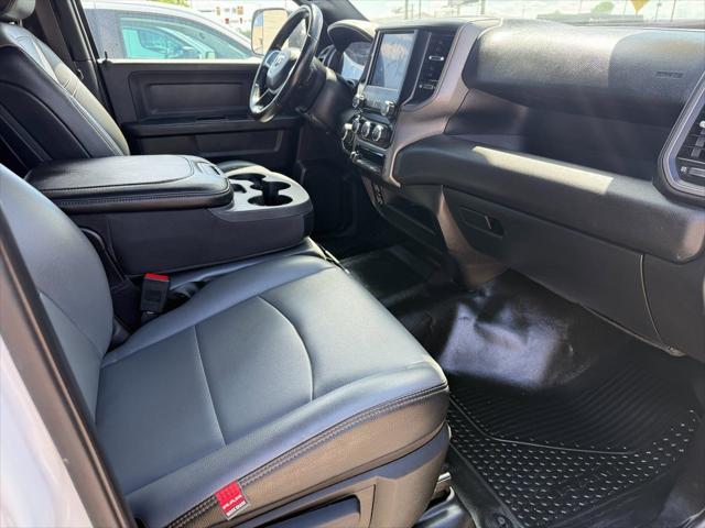 2022 RAM 2500 Tradesman Crew Cab 4x4 8 Box