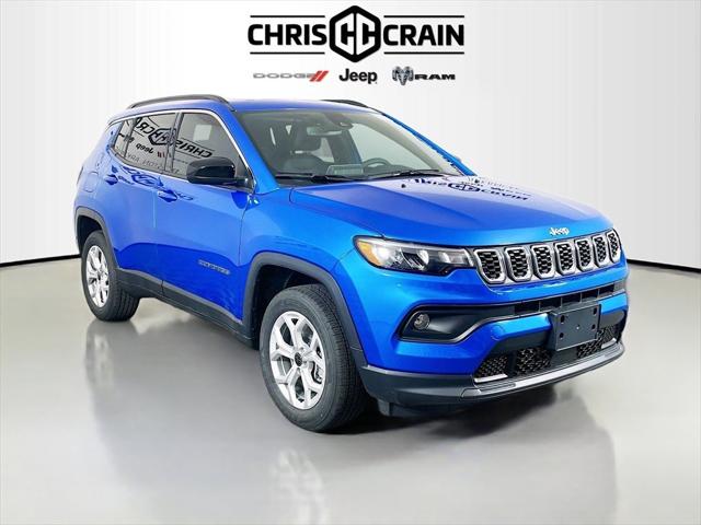 2025 Jeep Compass COMPASS LATITUDE 4X4