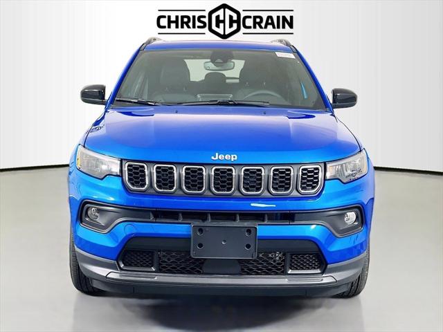 2025 Jeep Compass COMPASS LATITUDE 4X4