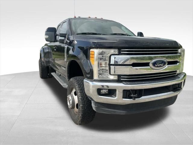 2017 Ford F-350 LARIAT