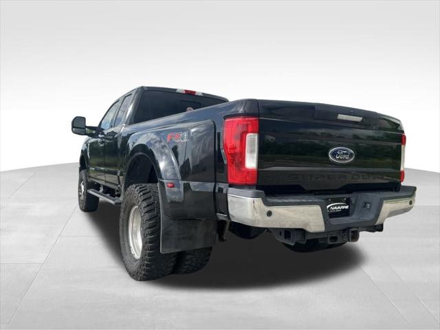 2017 Ford F-350 LARIAT