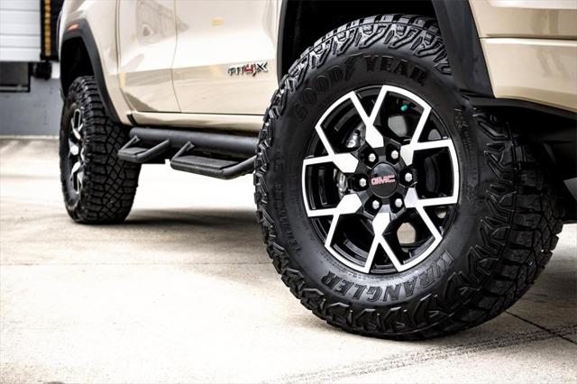 2023 GMC Canyon 4WD Crew Cab Short Box AT4X