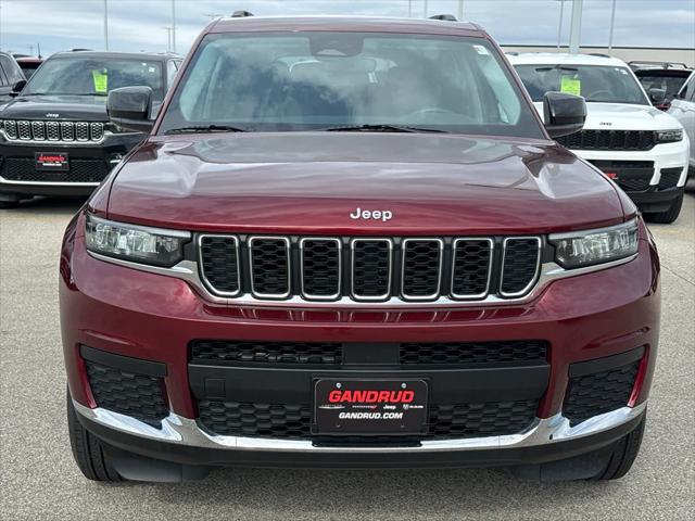 2022 Jeep Grand Cherokee L Laredo 4x4