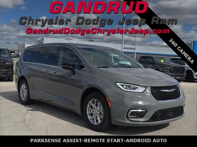2025 Chrysler Pacifica PACIFICA SELECT