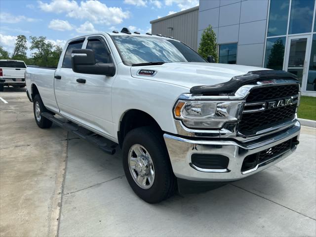 2024 RAM 2500 Tradesman Crew Cab 4x4 8 Box