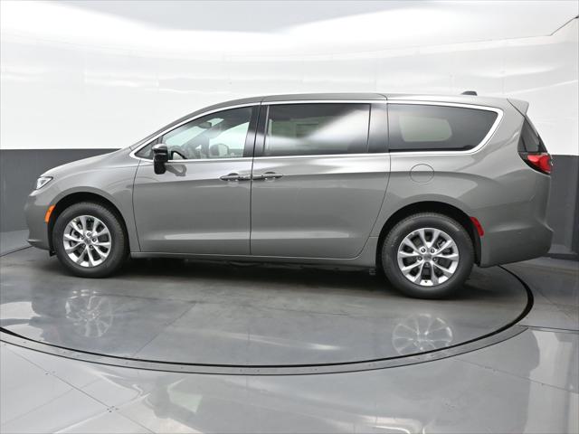 2025 Chrysler Pacifica PACIFICA SELECT AWD