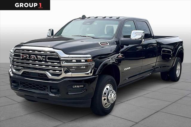 2025 RAM Ram 3500 RAM 3500 LIMITED LONGHORN CREW CAB 4X4 8 BOX