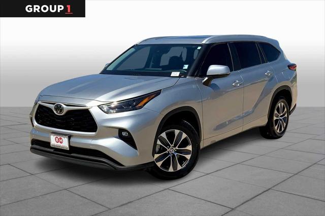 2023 Toyota Highlander XLE