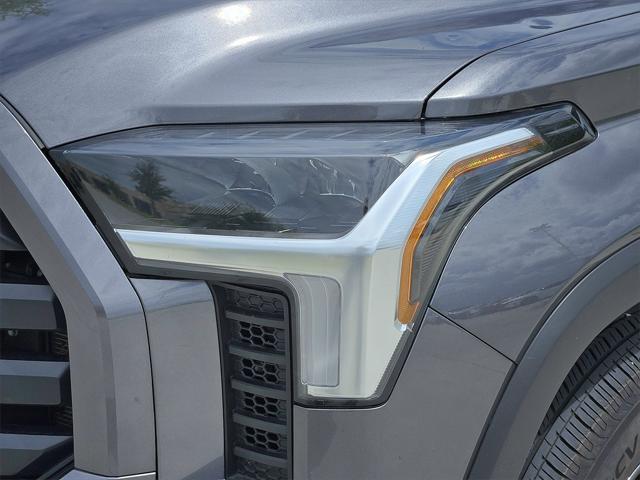 2024 Toyota Tundra SR5 2WD