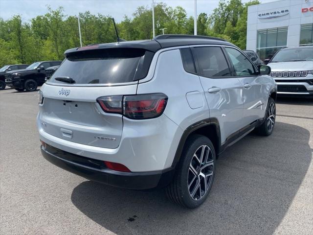 2025 Jeep Compass COMPASS LIMITED 4X4