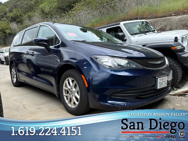 2017 Chrysler Pacifica Touring