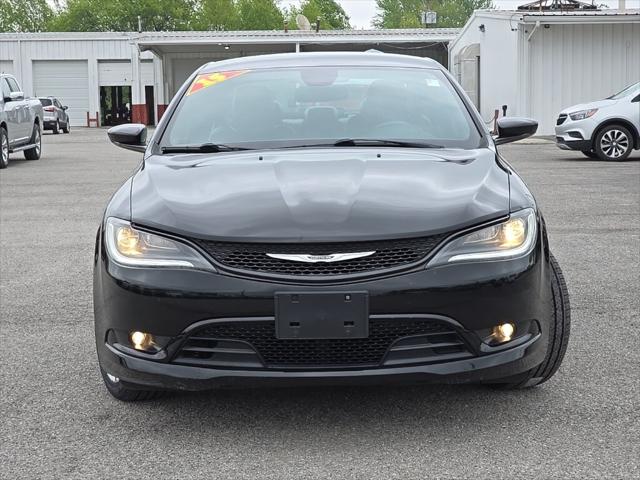 2015 Chrysler 200 S