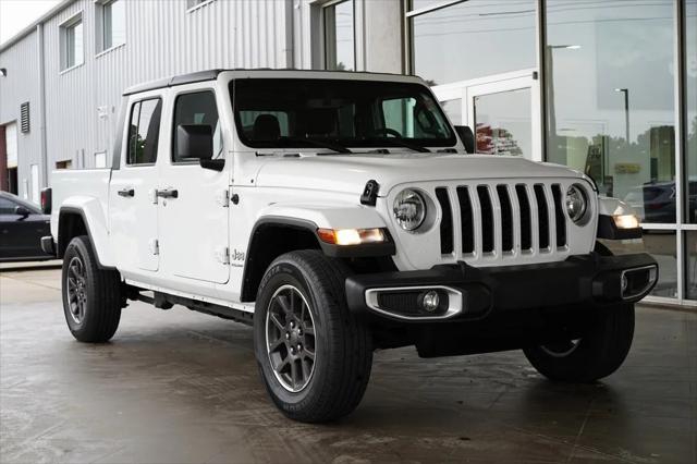 2023 Jeep Gladiator Overland 4x4