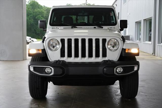 2023 Jeep Gladiator Overland 4x4
