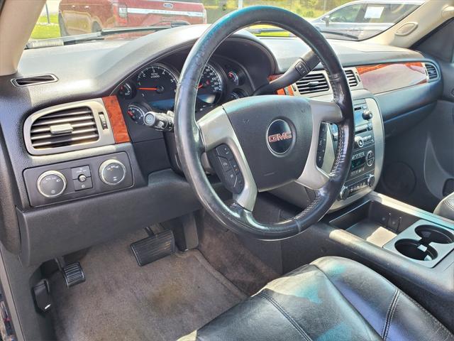 Used 2013 GMC Yukon XL 1500 For Sale in Waterford Twp, MI