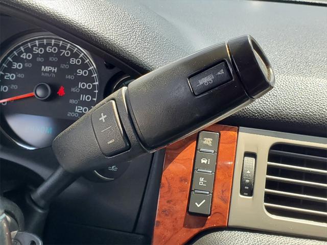 Used 2013 GMC Yukon XL 1500 For Sale in Waterford Twp, MI