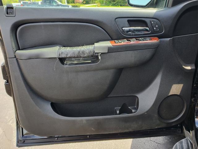 Used 2013 GMC Yukon XL 1500 For Sale in Waterford Twp, MI